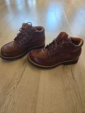 Twisted X Men Shoes Boots Size 9M in brown color
